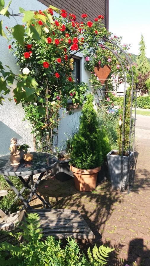 Ferienwohnung Rosentraum Oberotterbach Eksteriør billede